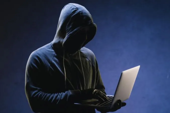 Polisi Virtual Kenapa tak Urusi Peretasan Saja?
