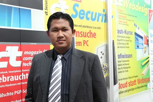 Awas! Jangan Sembarang Kirim Swafoto KTP, Ini Bahayanya