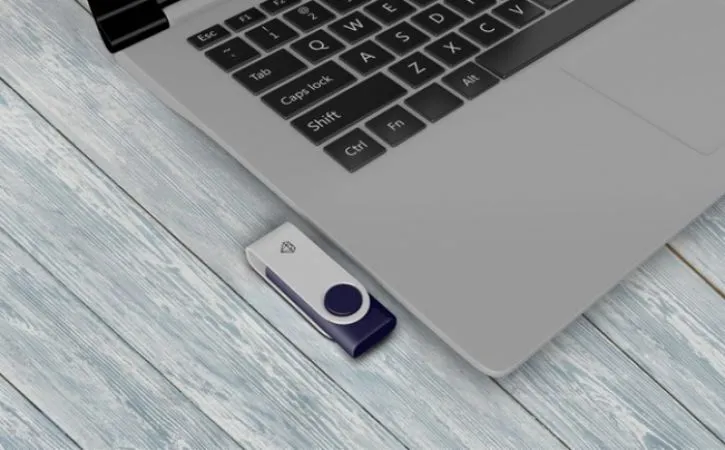 Jangan Sembarang Colok USB Drive Jika Tak Ingin Data Komputer Dicuri Hacker